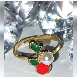 Super cute girls jeweled adjustable ring